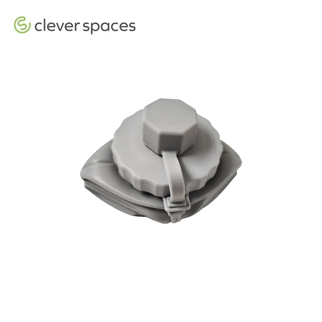 CleverSpaces-FoldableBottle-3.webp